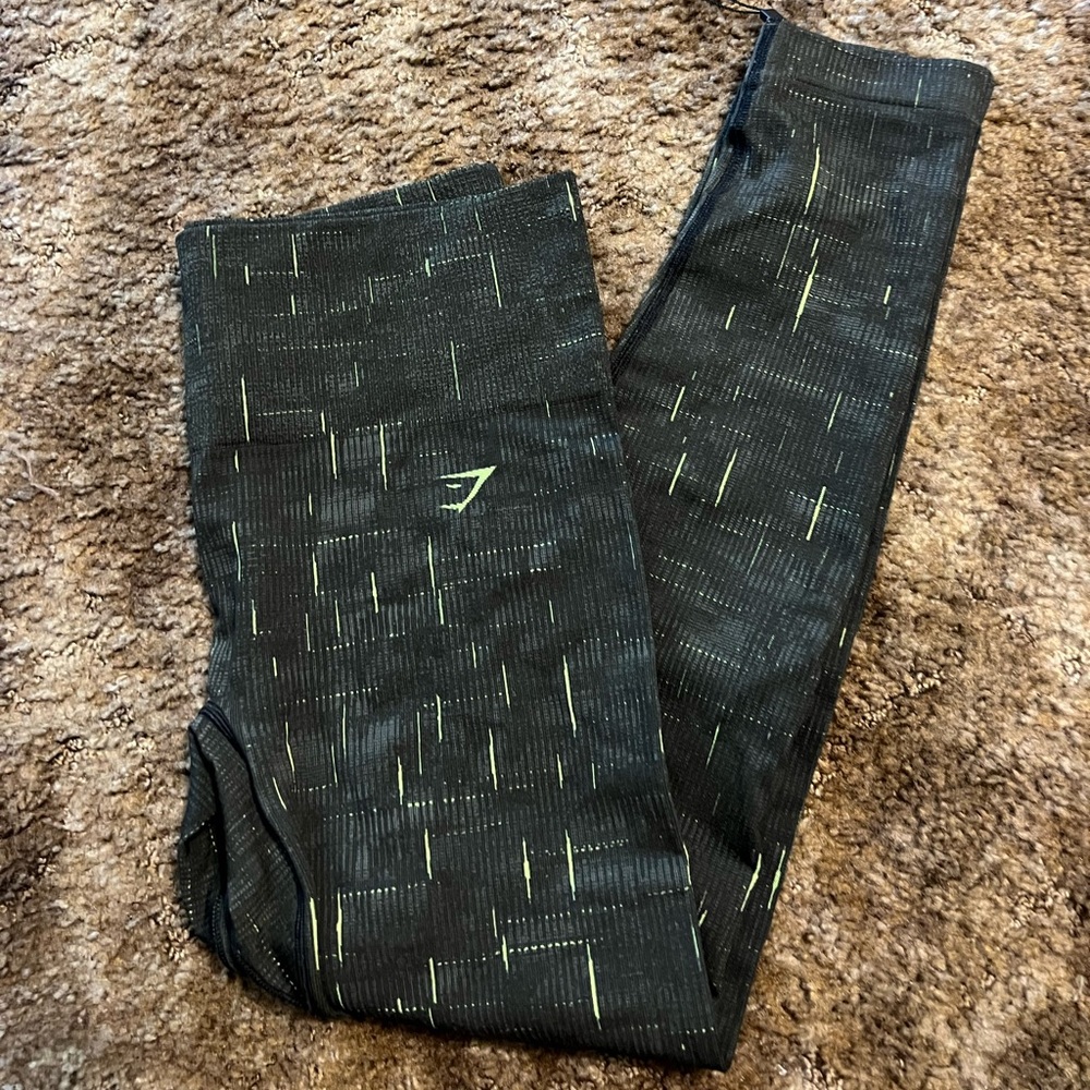 gymshark leggings size medium